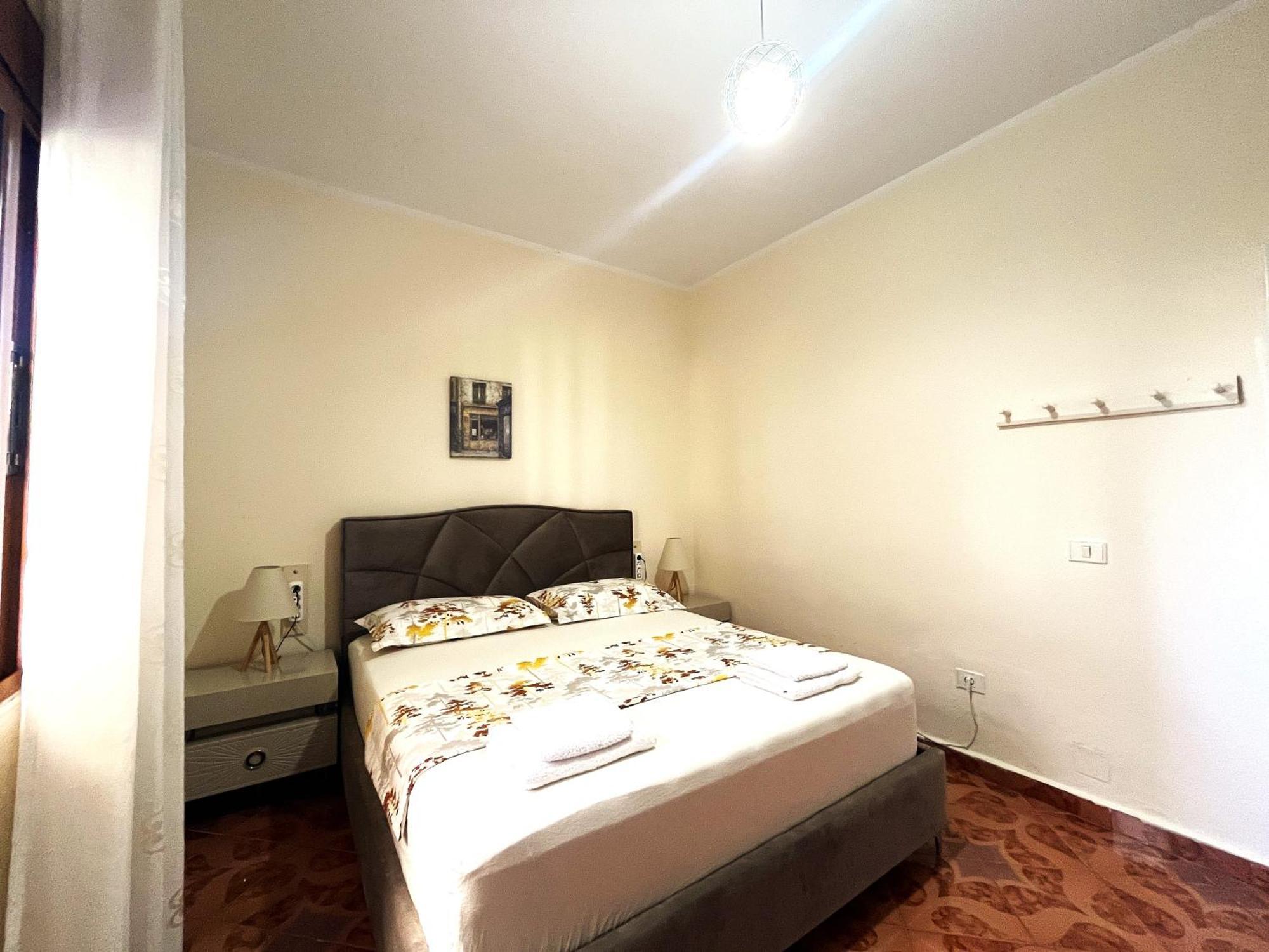 Beach & Chill Apartments Vlore Ngoại thất bức ảnh