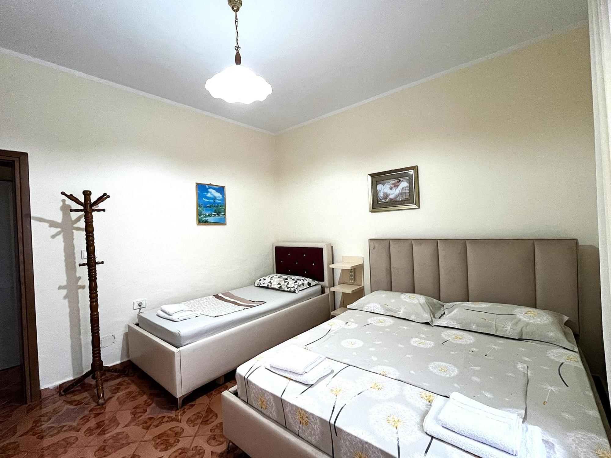 Beach & Chill Apartments Vlore Ngoại thất bức ảnh
