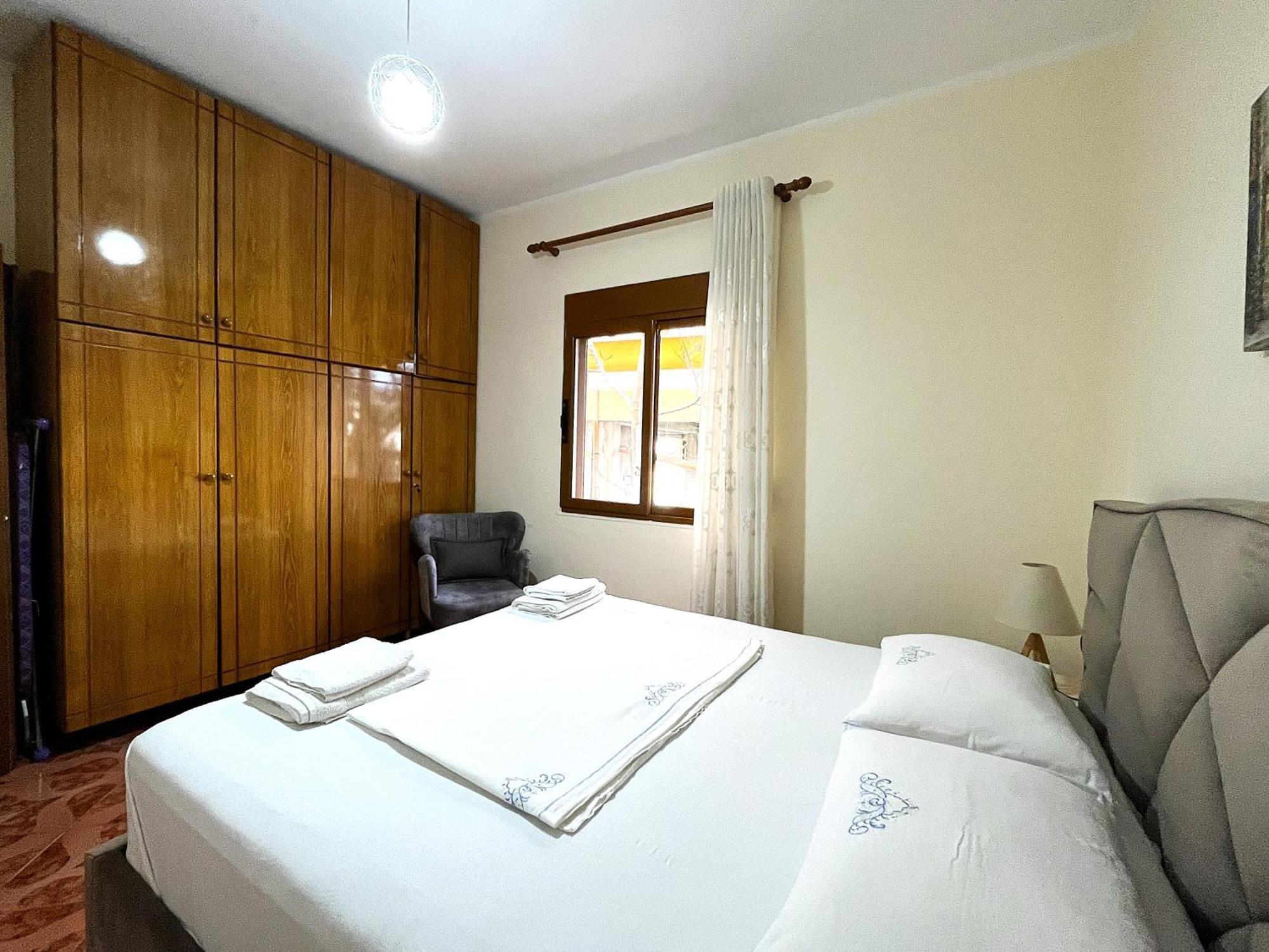 Beach & Chill Apartments Vlore Ngoại thất bức ảnh