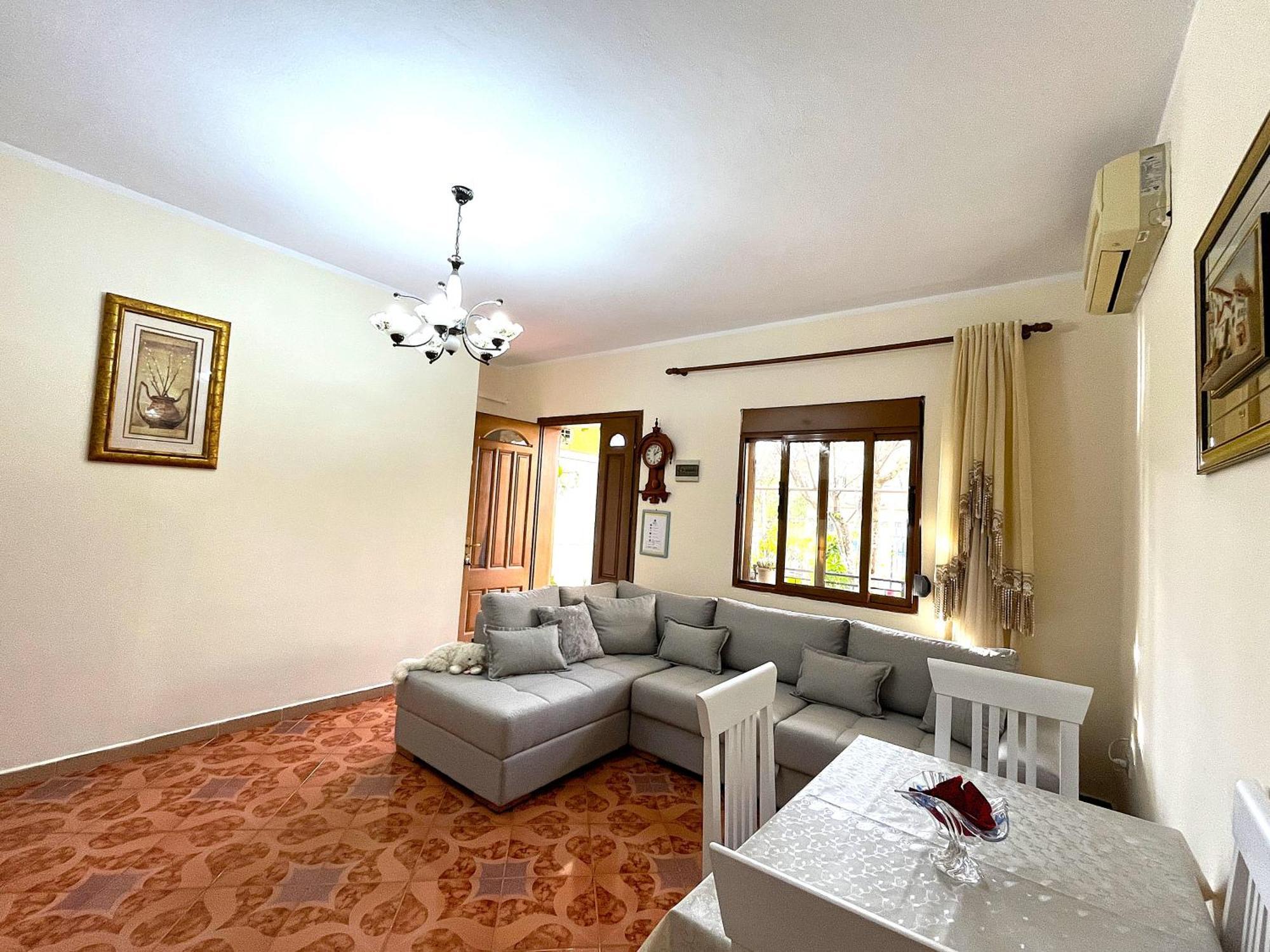 Beach & Chill Apartments Vlore Ngoại thất bức ảnh